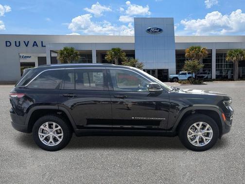 Diamond Black 2023 Jeep Grand Cherokee Limited