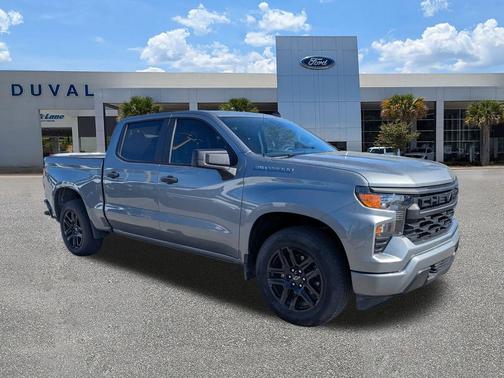 2024 Chevrolet Silverado 1500 Custom