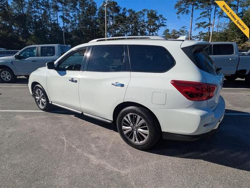 2020 Nissan Pathfinder SV 2WD