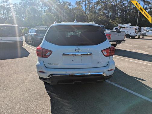 2020 Nissan Pathfinder SV 2WD