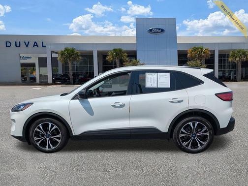 2022 Ford Escape SE