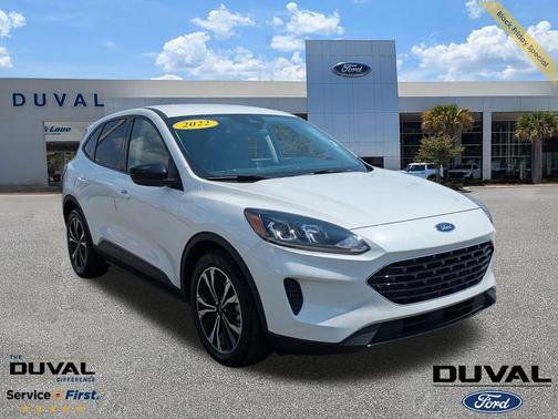 2022 Ford Escape SE