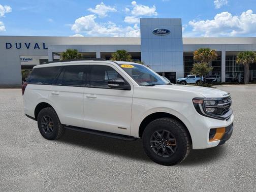 Star White 2026 Ford Expedition Tremor