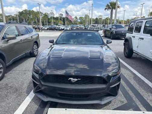 2021 Ford Mustang EcoBoost