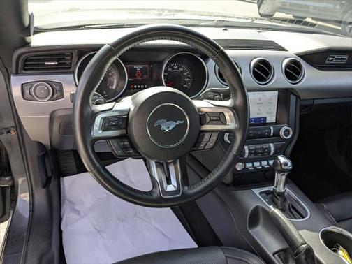 2020 Ford Mustang EcoBoost Premium