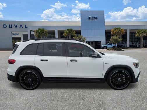 2022 Mercedes-Benz AMG GLB 35 4MATIC