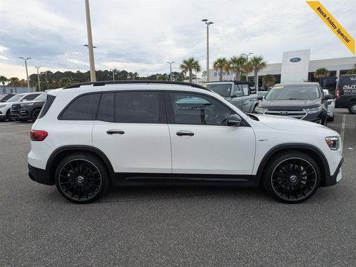 2022 Mercedes-Benz AMG GLB 35 4MATIC