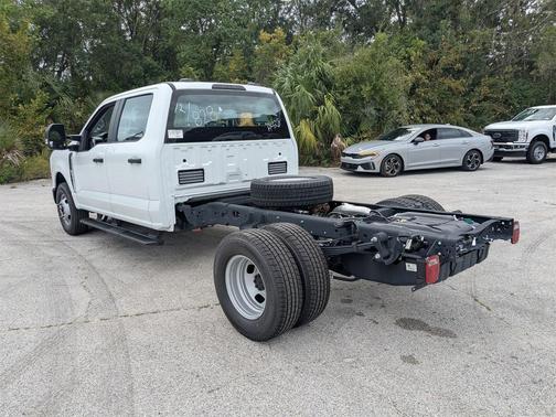 2025 Ford F-350 XL