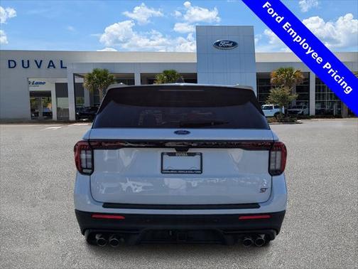 2025 Ford Explorer ST