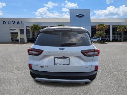 2026 Ford Escape Platinum