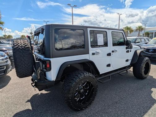 2016 Jeep Wrangler Unlimited Rubicon