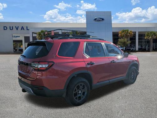2024 Honda Pilot TrailSport
