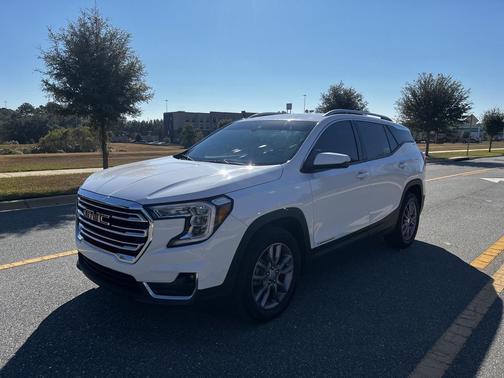 2023 GMC Terrain SLT