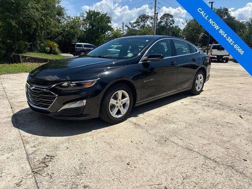 Mosaic Black Metallic 2023 Chevrolet Malibu 1LS