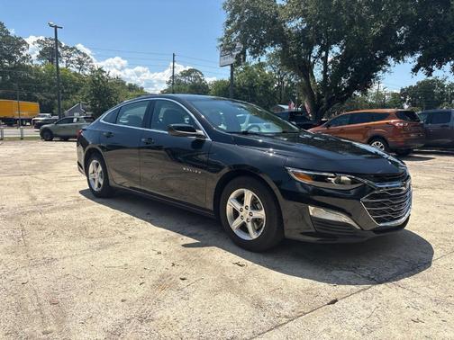 Mosaic Black Metallic 2023 Chevrolet Malibu 1LS