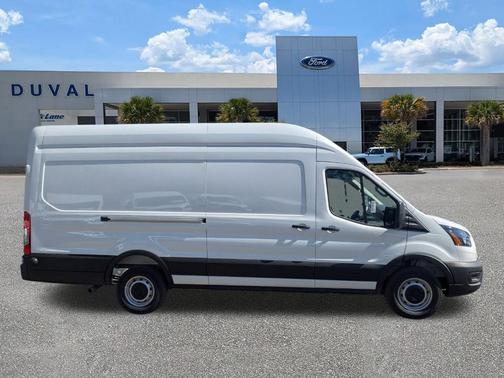 Oxford White 2026 Ford Transit-250 Base