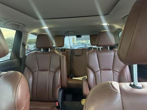 Autumn Green Metallic 2023 Subaru Ascent Touring 7-Passenger