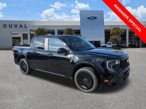 Shadow Black 2025 Ford Maverick Lobo Standard