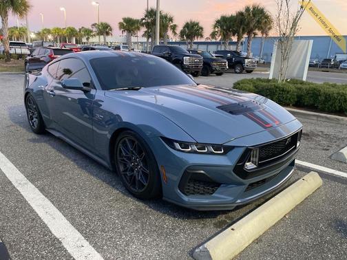 2024 Ford Mustang GT Premium