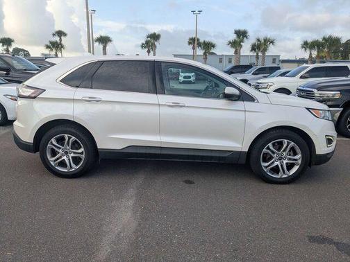 White Platinum Clearcoat Metallic 2015 Ford Edge Titanium