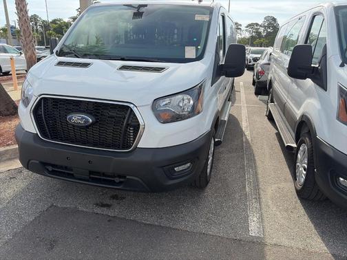 Oxford White 2025 Ford Transit-250 Base