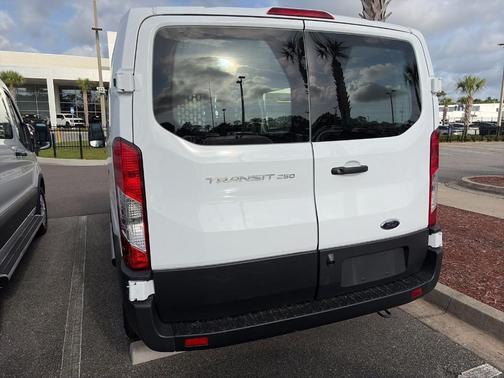 Oxford White 2025 Ford Transit-250 Base