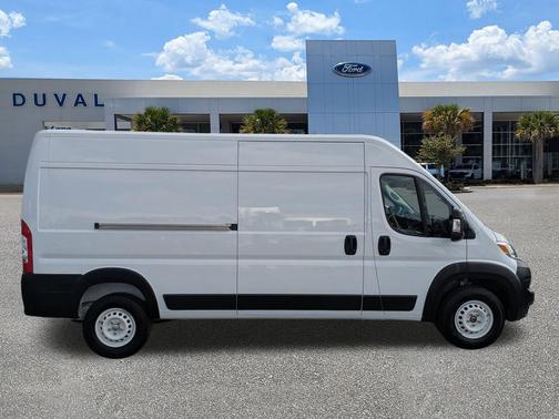 2025 RAM ProMaster 2500 Tradesman