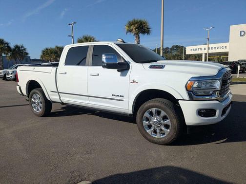 2024 RAM 2500 Limited Crew Cab 4x4 6'4' Box
