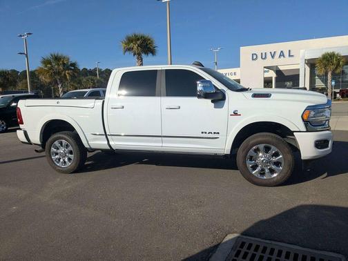 2024 RAM 2500 Limited Crew Cab 4x4 6'4' Box