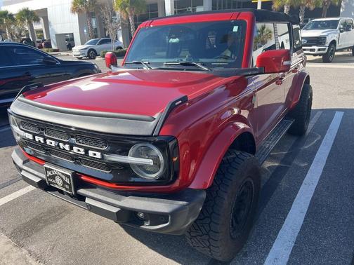 2022 Ford Bronco Outer Banks