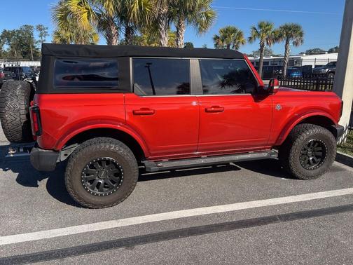 2022 Ford Bronco Outer Banks