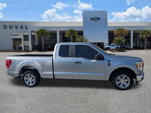 Iconic Silver Metallic 2022 Ford F-150 XLT