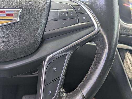 2018 Cadillac XT5 Premium Luxury