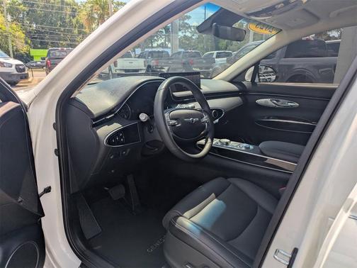 2023 Genesis GV70 2.5T AWD
