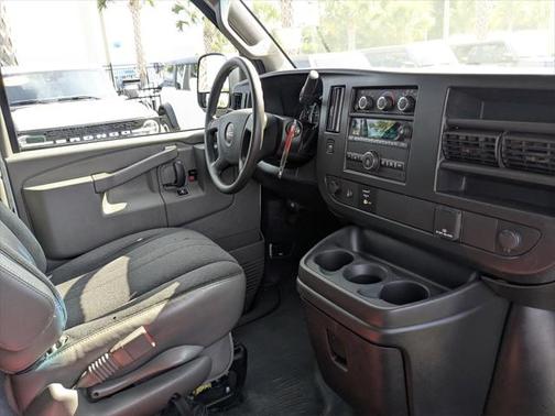 2022 GMC Savana 2500 Work Van