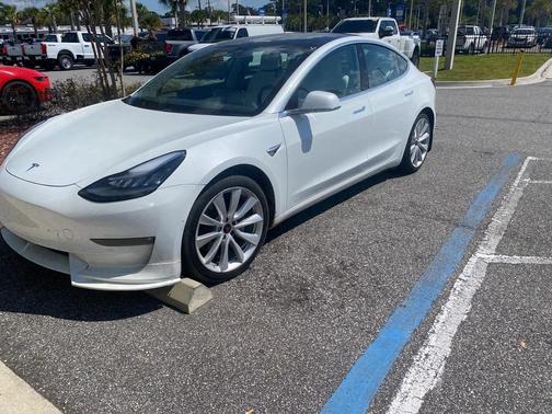 2020 Tesla Model 3 Standard Range