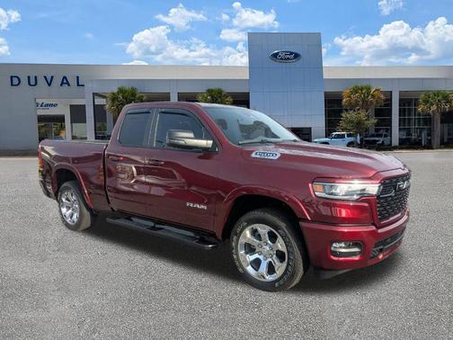 Delmonico Red Pearlcoat 2025 RAM 1500 Big Horn/Lone Star