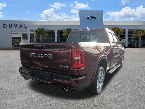 Delmonico Red Pearlcoat 2025 RAM 1500 Big Horn/Lone Star