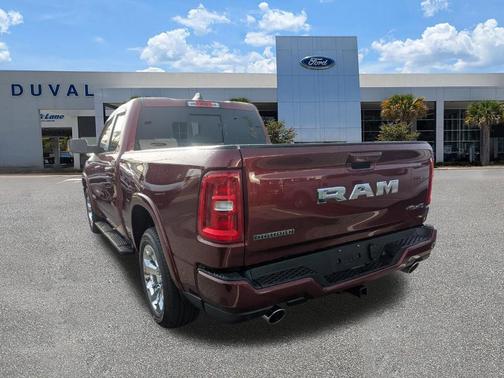 Delmonico Red Pearlcoat 2025 RAM 1500 Big Horn/Lone Star