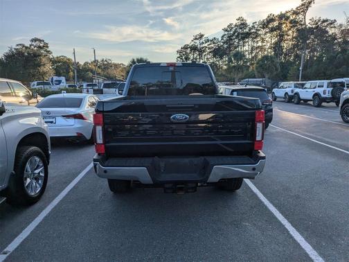 2022 Ford F-350 Lariat