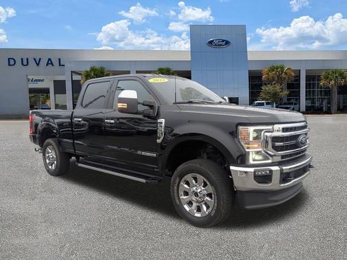 2022 Ford F-350 Lariat