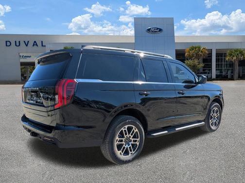Agate Black Metallic 2026 Ford Expedition Active