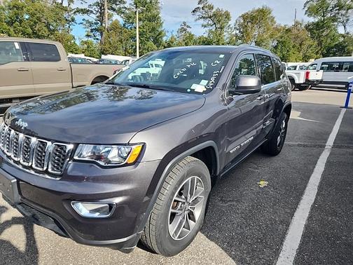 2018 Jeep Grand Cherokee Laredo E