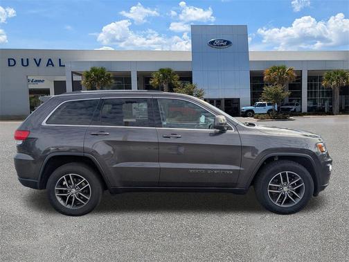2018 Jeep Grand Cherokee Laredo E