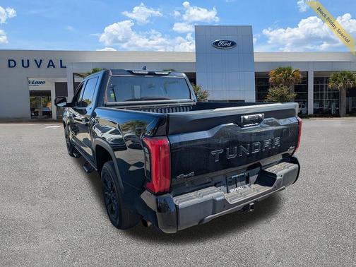 2022 Toyota Tundra SR5