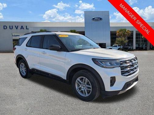 Star White 2026 Ford Explorer Active