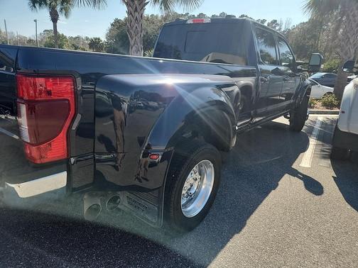 2022 Ford F-450 Lariat