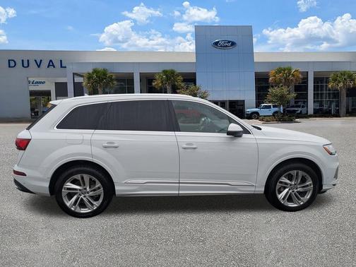 2020 Audi Q7 55 Premium Plus