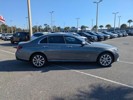 2019 Mercedes-Benz E-Class 4MATIC