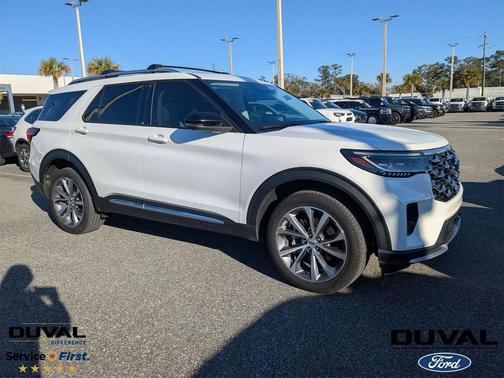 2025 Ford Explorer Platinum